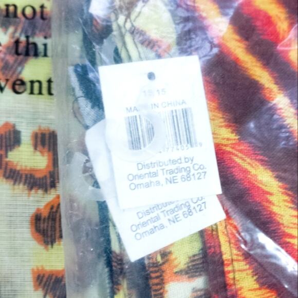 New in package 12 piece animal print safari cloth napkin set - Picture 3 of 4